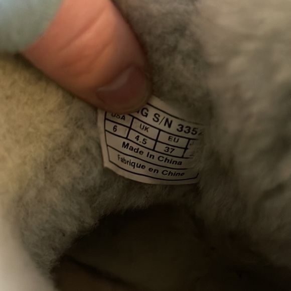 Mini Bailey Button II Genuine Shearling Boot (Size 6, EU 37) Baby Blue - Picture 6 of 7